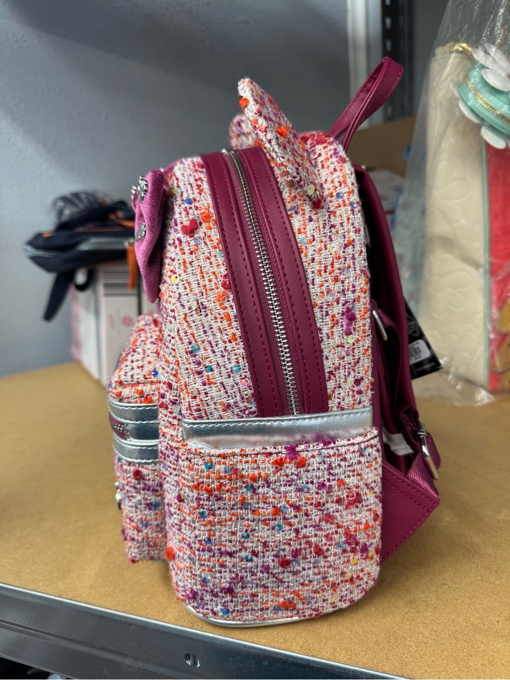 Loungefly Backpack - raspberry Bounce - Picture 2 of 4